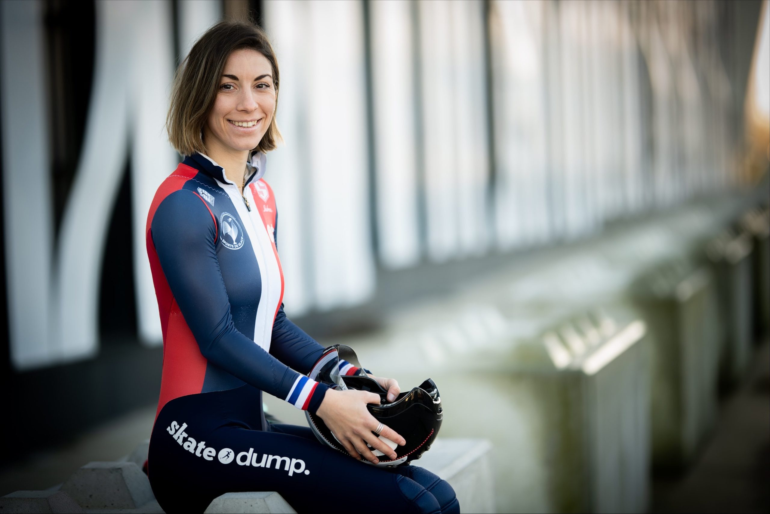 Tifany Huot-Marchand, symbole de résilience dans le monde du sport.