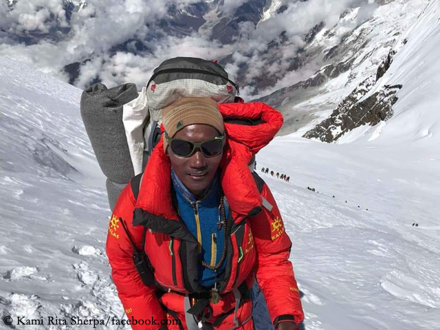 Kami Rita Sherpa gravit l’Everest pour la 31e fois et bat son propre record !