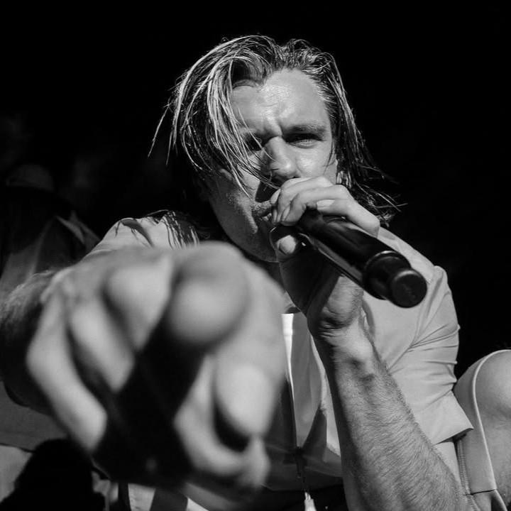 Orelsan annonce la sortie de son cinquième album : « La fuite en avant » !