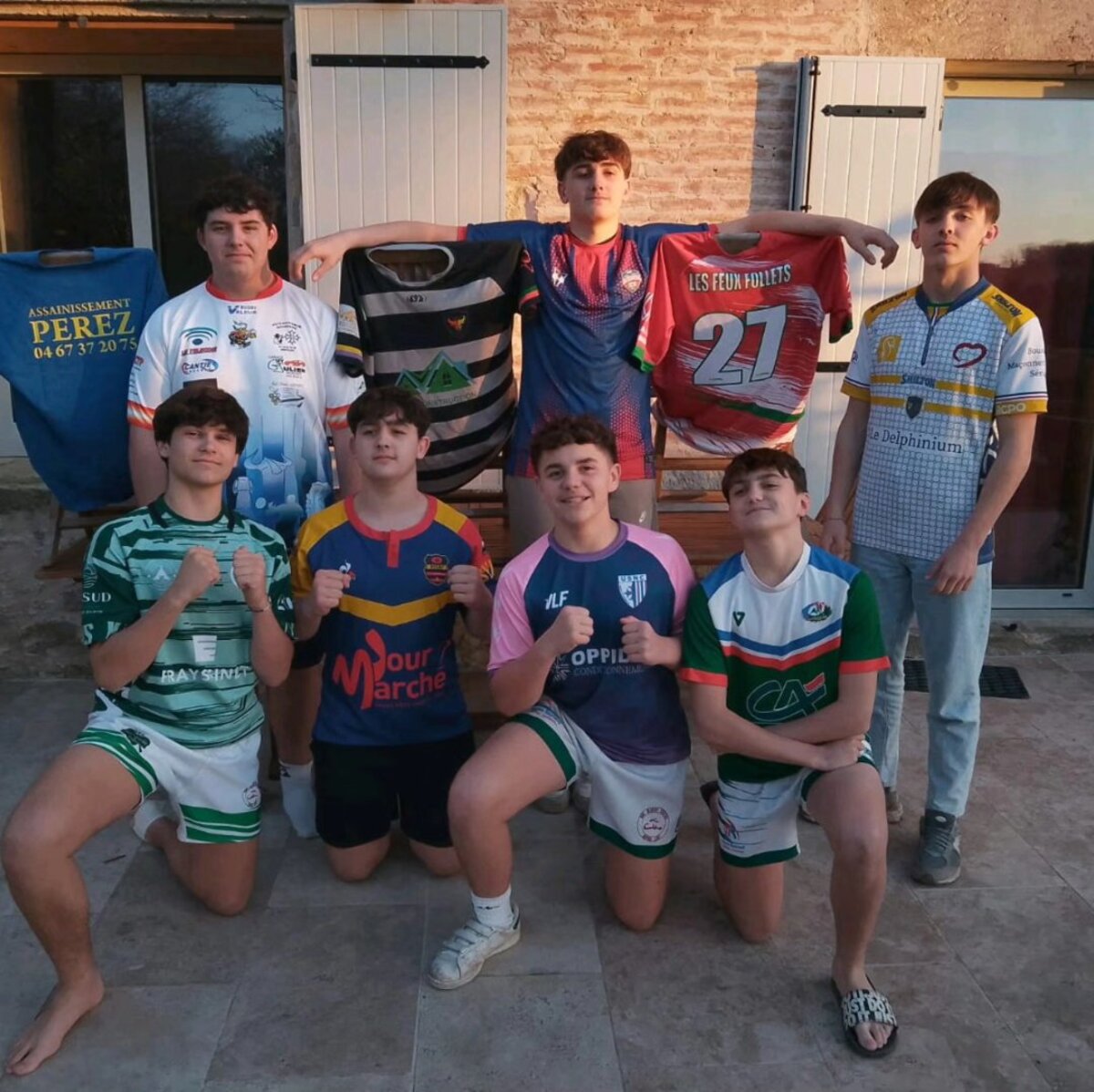 Des jeunes rugbymen parcourent 370 kilomètres pour aider un village sinistré par les inondations